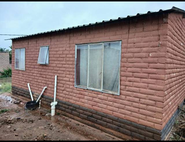 2 BEDROOM HOUSE FOR SALE IN MAMELODI EAST